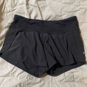 Lululemon black shorts size 6